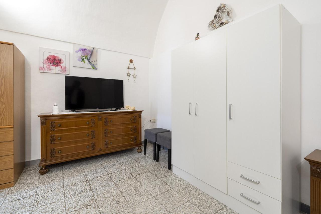 Chiarina Rooms Polignano a Mare Extérieur photo